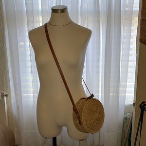 Circle Straw bag